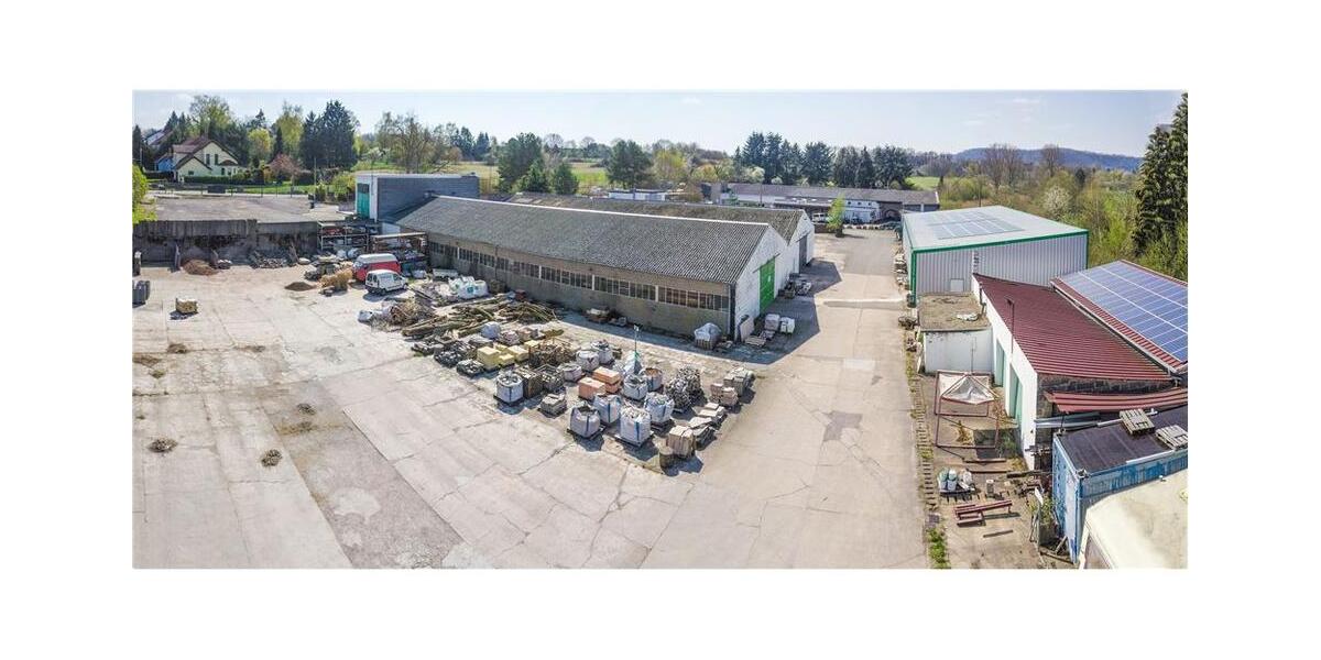 VERMIETUNG ! Halle mit großer Frei-Lagerfläche in Wallerfangen zimmer