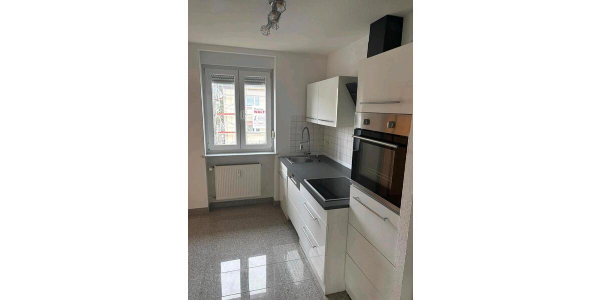 Etagenwohnung Saarbrücken Malstatt - 4 Zimmer, 83 m&sup2;, 750&euro; | Angebot:25053296