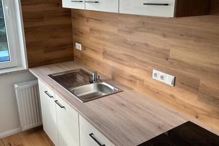 2-Raum Wohnung,46 qm, 1. OG, inkl. Stellplatz 2 zimmer