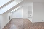 Dachgeschoßwohnung Plauen Altstadt - 3 Zimmer, 74 m&sup2;, 350&euro; | Angebot:24877917