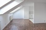 Dachgeschoßwohnung Plauen Altstadt - 3 Zimmer, 74 m&sup2;, 375&euro; | Angebot:24877917