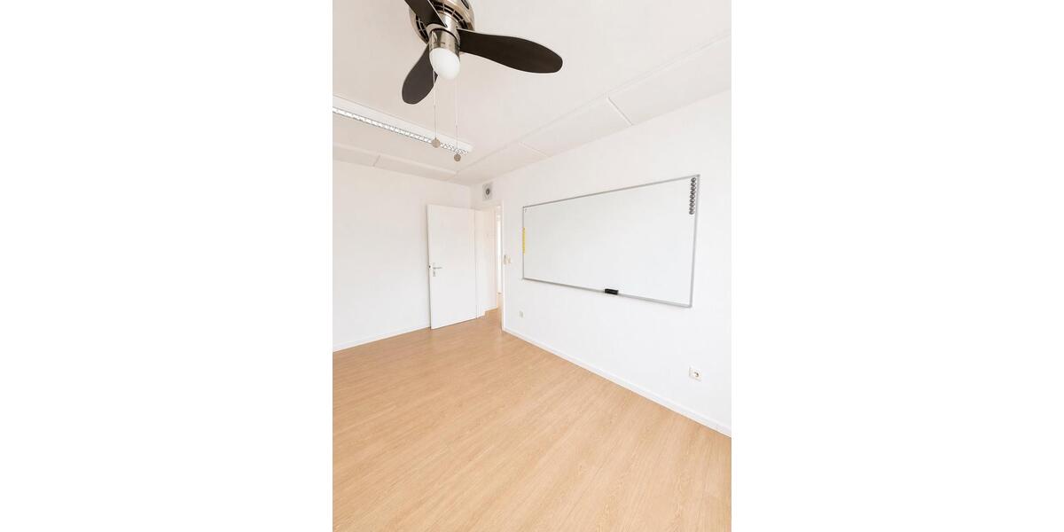 Gewerbeobjekt Ottobrunn - 1.920&euro; | Angebot:26621873