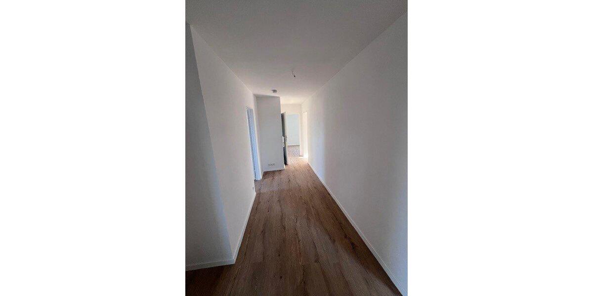 Dachgeschoßwohnung Barsinghausen - 4 Zimmer, 88 m&sup2;, 840&euro; | Angebot:26552078