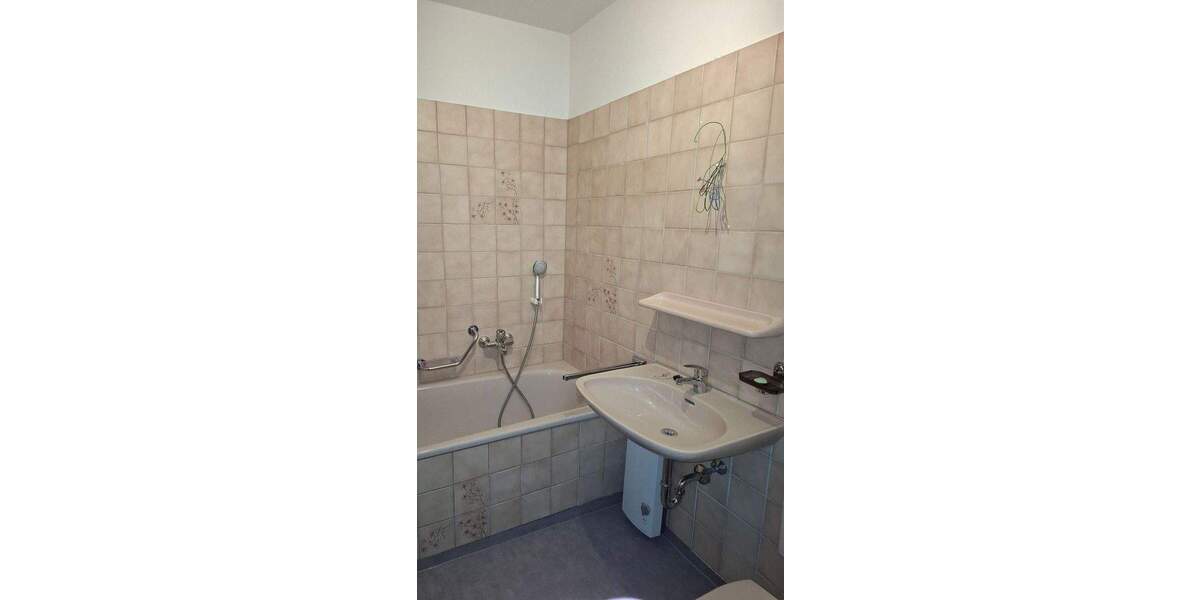 Etagenwohnung Nürnberg Gartenstadt - 3 Zimmer, 89 m&sup2;, 960&euro; | Angebot:26080378