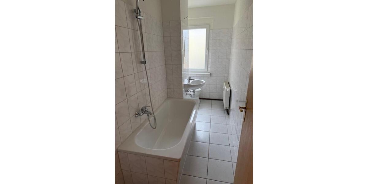 Etagenwohnung Wilsdruff - 2 Zimmer, 48 m&sup2;, 286&euro; | Angebot:25327303