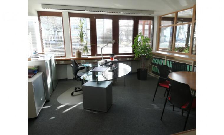 Schöne Büroräume und Lagerflächen in Kornwestheim Nähe Stuttgart - All-in-Miete zimmer