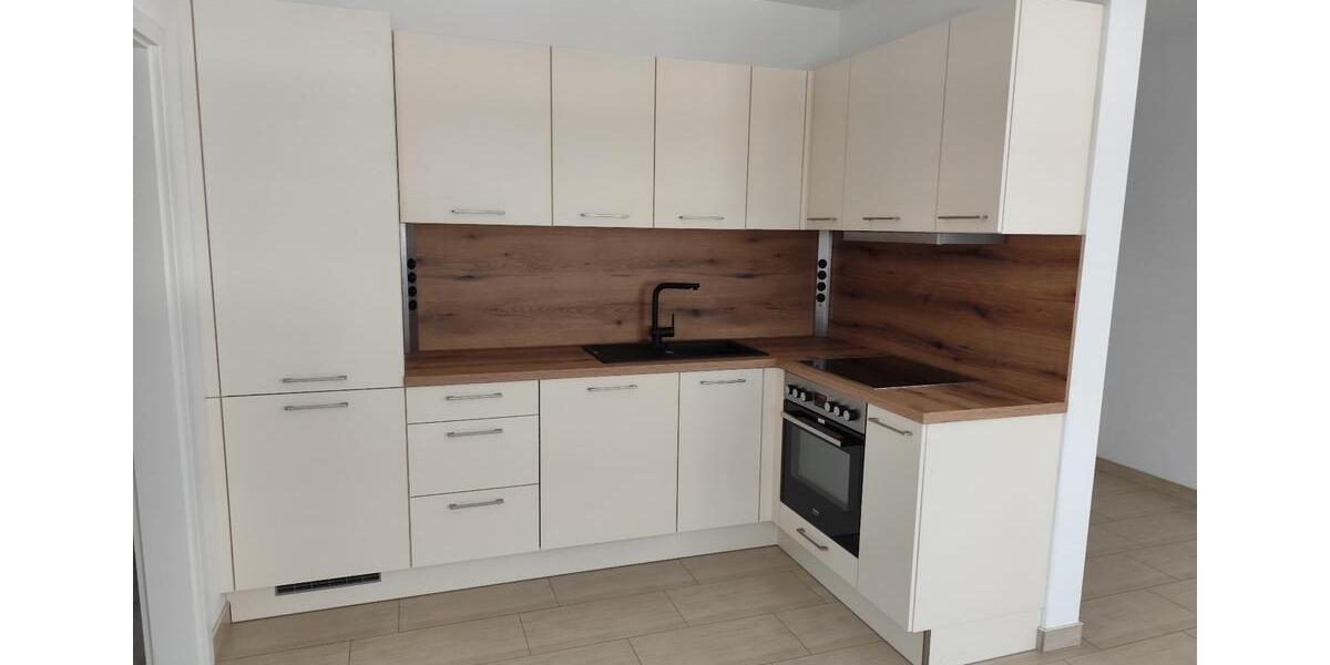 Etagenwohnung Rottenburg an der Laaber - 4 Zimmer, 93 m&sup2;, 1.120&euro; | Angebot:24848511