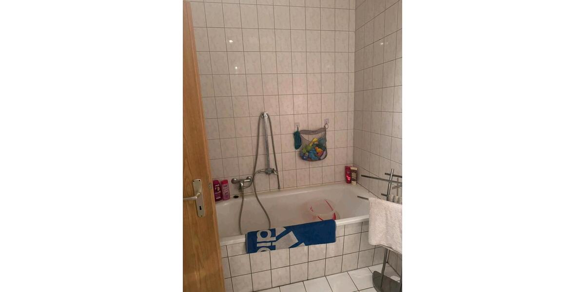 Erdgeschoßwohnung Löbau - 3 Zimmer, 75 m&sup2;, 420&euro; | Angebot:24836561