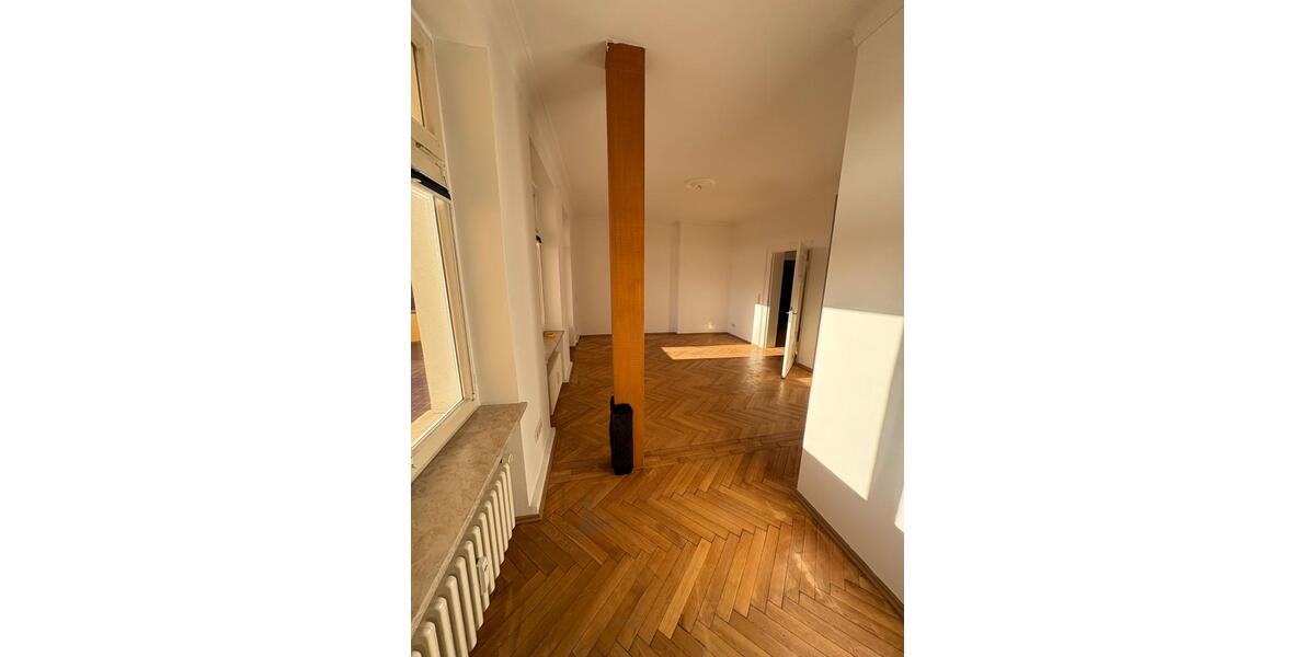 Dachgeschoßwohnung Helmstedt - 4 Zimmer, 170 m&sup2;, 890&euro; | Angebot:24624668