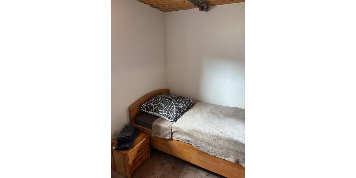 Wohnen auf Zeit Rastatt - 4 Zimmer, 20 m&sup2;, 600&euro; | Angebot:24756880