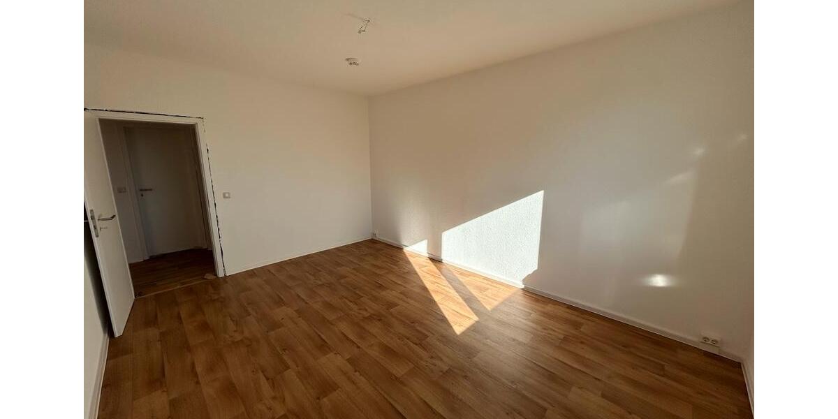 Etagenwohnung Aschersleben - 2 Zimmer, 51 m&sup2;, 295&euro; | Angebot:26279319