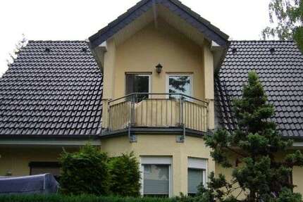 Wohnung Eichwalde - 3 Zimmer, 83 m&sup2;, 1.000&euro; | Angebot:27655861