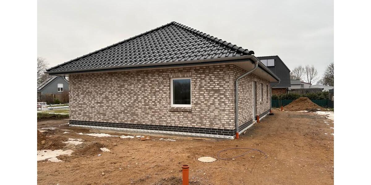 Bungalow Delve - 3 Zimmer, 100 m&sup2;, 1.225&euro; | Angebot:24864699