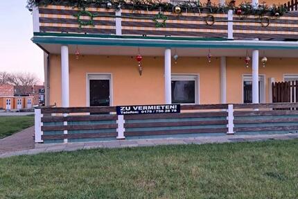 Wohnung Leuna - 3 Zimmer, 77 m&sup2;, 650&euro; | Angebot:25159464