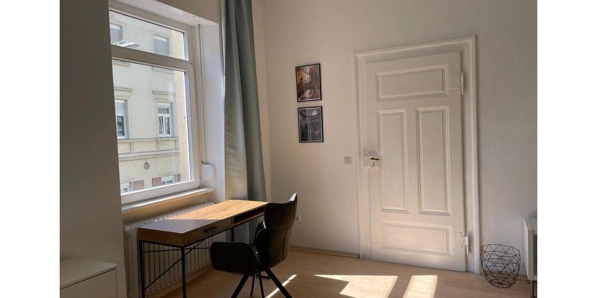 Ein separates Zimmer in einer 3-Zimmer-Wohnung zimmer