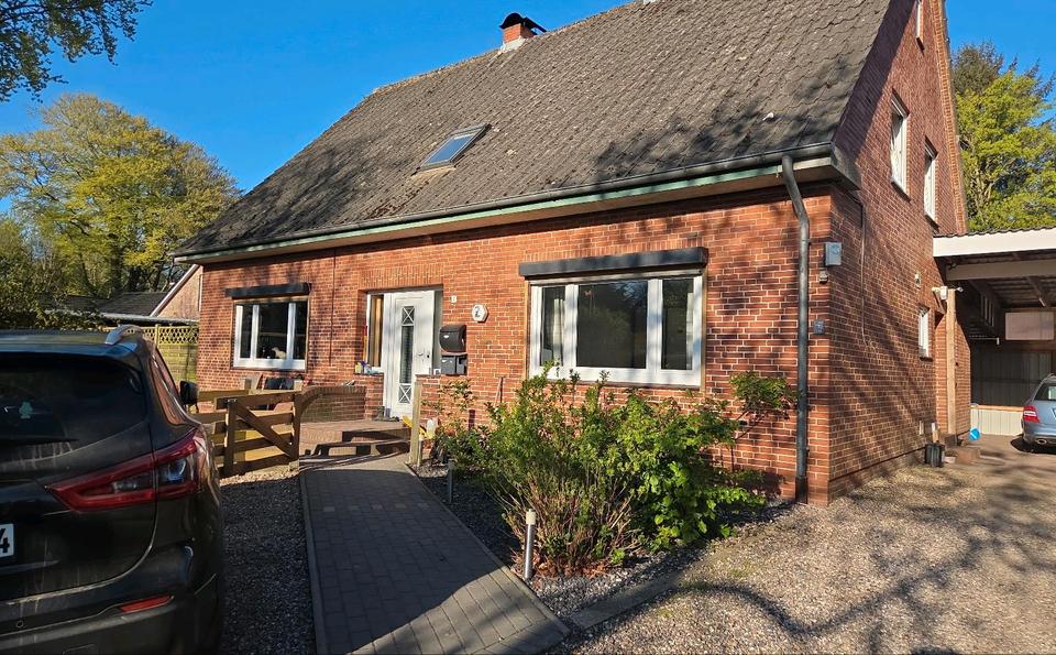 Dachgeschoßwohnung Süderlügum - 3 Zimmer, 65 m&sup2;, 850&euro; | Angebot:26649688