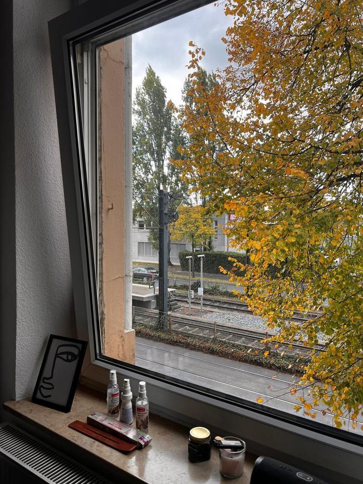 Möbliertes Zimmer in 3er WG - Flingern Süd zimmer