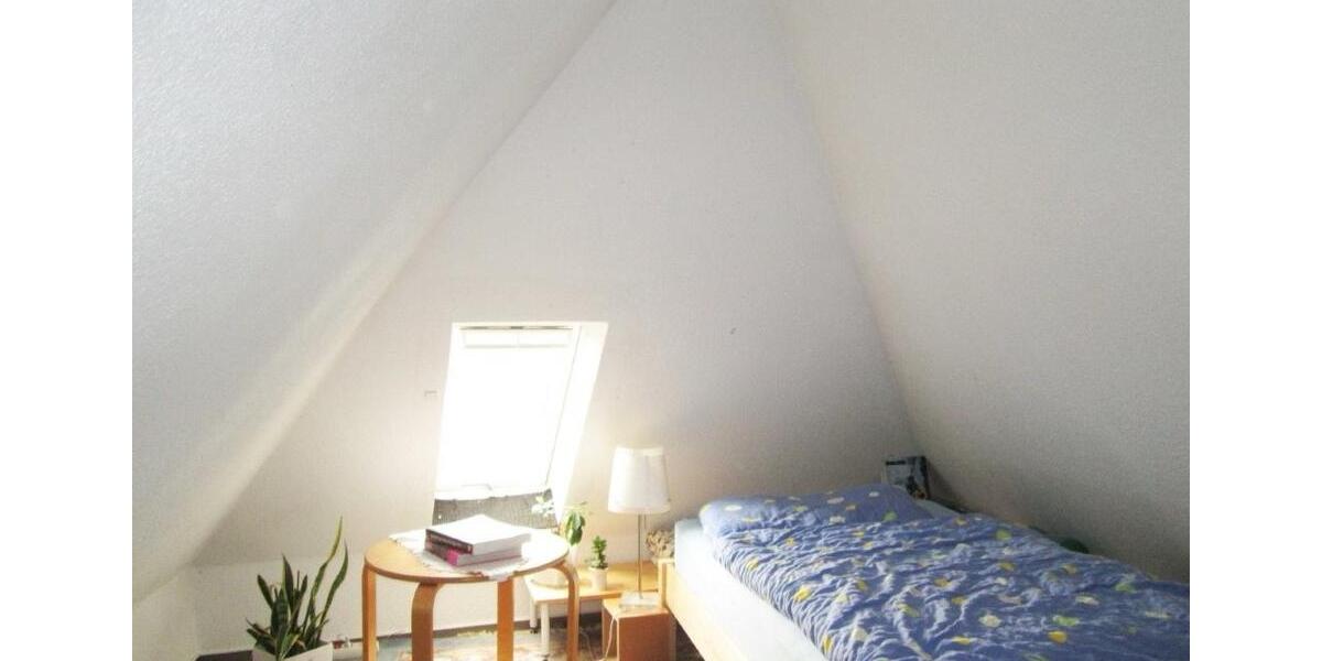 Etagenwohnung Stade - 2 Zimmer, 81 m&sup2;, 810&euro; | Angebot:25161205