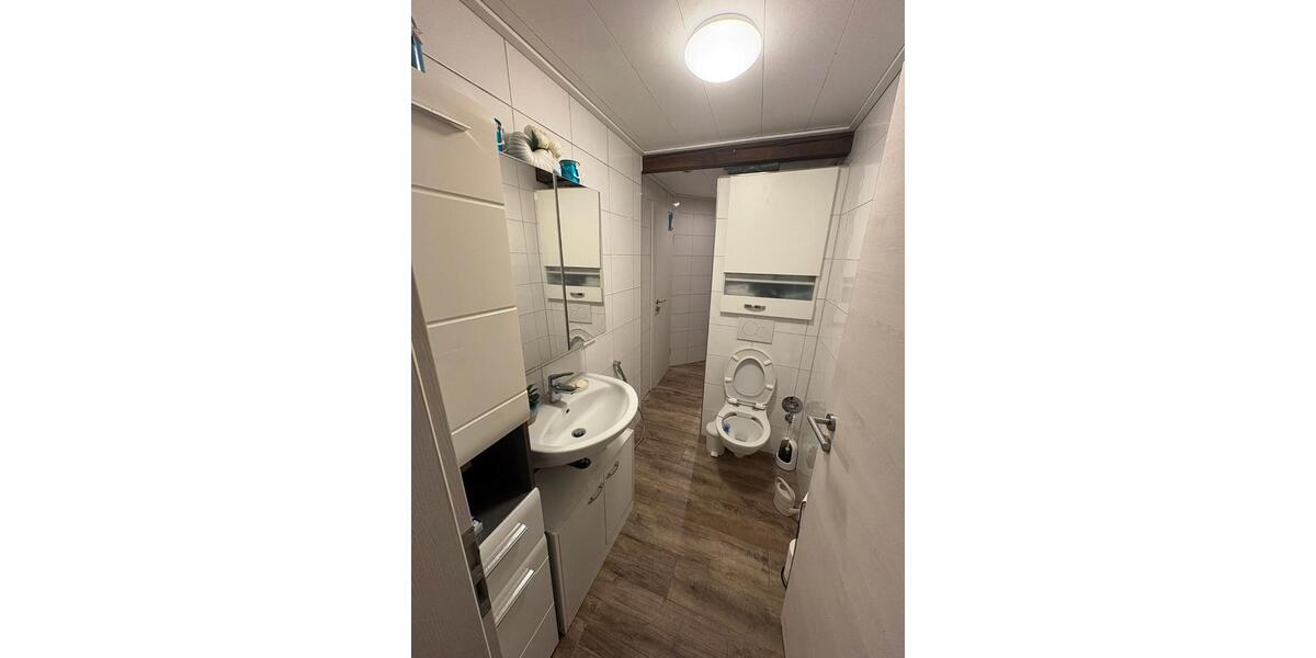 Dachgeschoßwohnung Kirchardt - 3.5 Zimmer, 64 m&sup2;, 670&euro; | Angebot:26705165