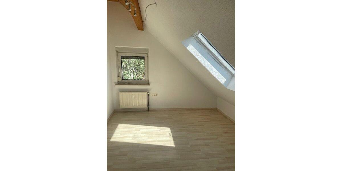 Dachgeschoßwohnung Ober-Olm Olm - 2 Zimmer, 54 m&sup2;, 450&euro; | Angebot:26288397