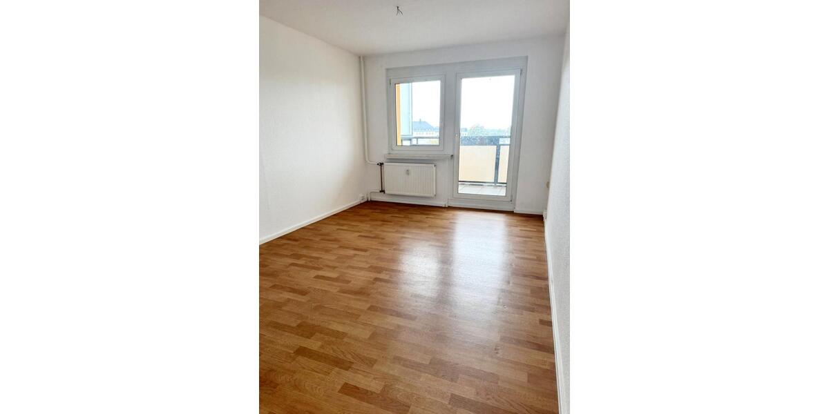Etagenwohnung Borna - 5 Zimmer, 127 m&sup2;, 766&euro; | Angebot:24784492