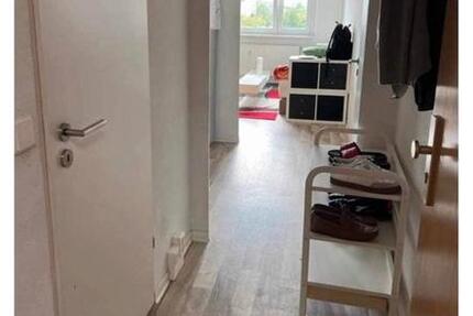 Wohnen auf Zeit Rostock Groß-Klein - 1 Zimmer, 30 m&sup2;, 30&euro; | Angebot:21526585