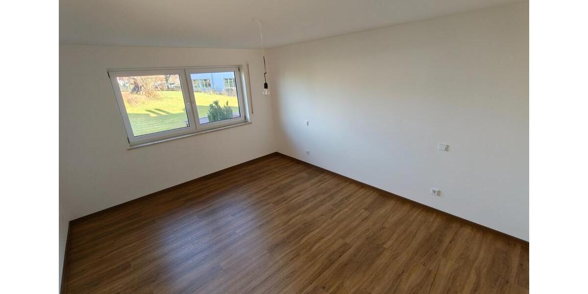 Etagenwohnung Ascha - 4 Zimmer, 102 m&sup2;, 1.150&euro; | Angebot:24831347