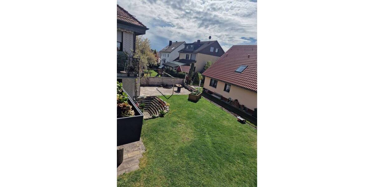 Etagenwohnung Tuchenbach - 4 Zimmer, 150 m&sup2;, 1.400&euro; | Angebot:26065100