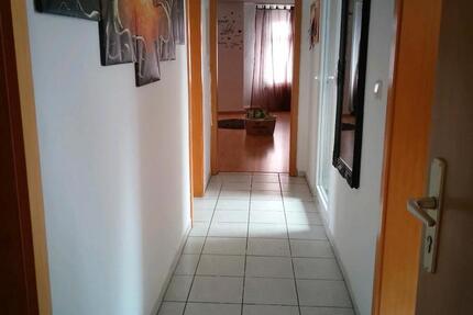Wohnung Gardelegen - 2.5 Zimmer, 100 m&sup2;, 750&euro; | Angebot:26459506