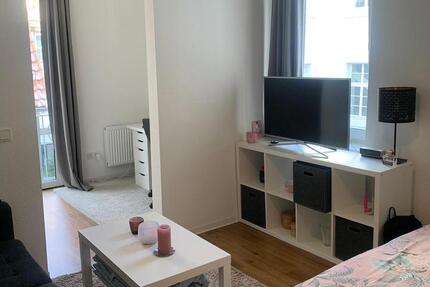 Modernes voll möbliertes WG Zimmer in der City 1 zimmer