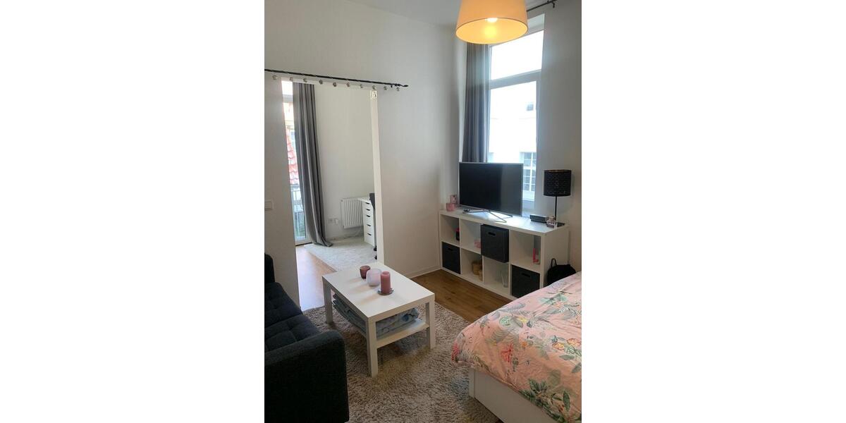 Modernes voll möbliertes WG Zimmer in der City 1 zimmer