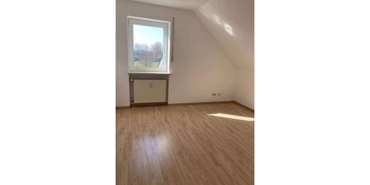Etagenwohnung Schrobenhausen Hörzhausen - 3 Zimmer, 74 m&sup2;, 715&euro; | Angebot:25667190