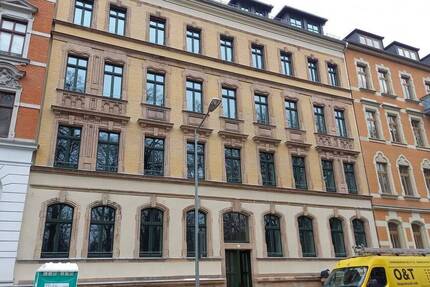 Wohnung Chemnitz Schloßchemnitz - 2 Zimmer, 75 m&sup2;, 680&euro; | Angebot:26016489