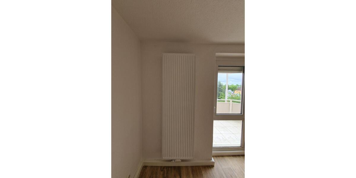 Etagenwohnung Gräfenhainichen - 3 Zimmer, 59 m&sup2;, 513&euro; | Angebot:26547395
