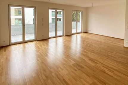 Wohnung Landshut Moniberg - 3 Zimmer, 110 m&sup2;, 1.300&euro; | Angebot:26538885