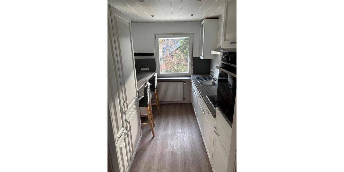 2,5 Zimmer Wohnung 79m2 in Pützchen 2 zimmer