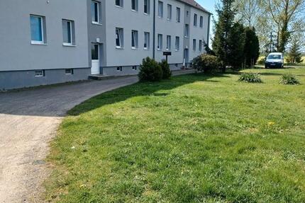 Wohnung Mockrehna - 3 Zimmer, 60 m&sup2;, 300&euro; | Angebot:26664432