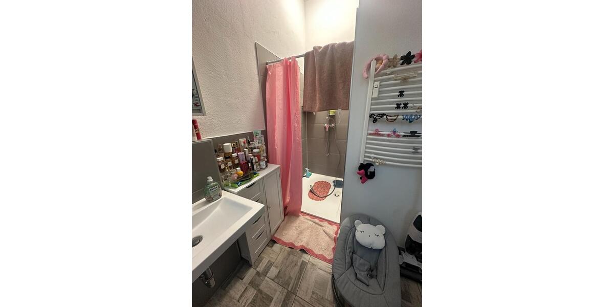 Erdgeschoßwohnung Haßloch - 3 Zimmer, 90 m&sup2;, 950&euro; | Angebot:26042115