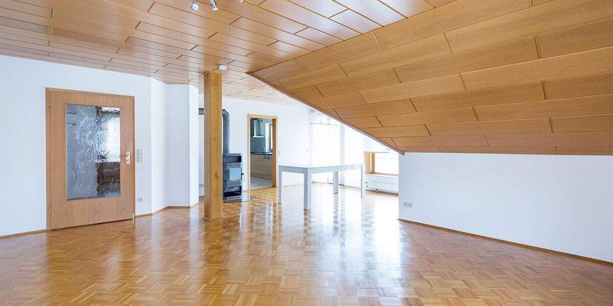 Etagenwohnung Riedlingen Neufra - 3 Zimmer, 118 m&sup2;, 830&euro; | Angebot:25741547