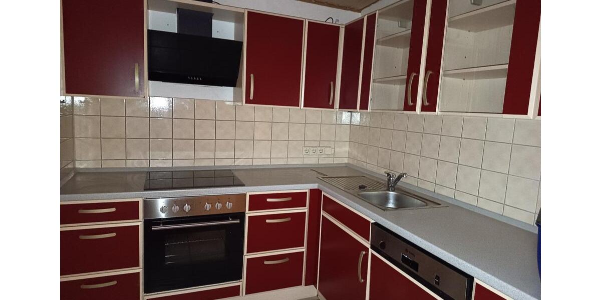 4 Zimmer Wohnung,~90 qm, Küche, Balkon, Stellplatz, Garten, Wanne 4 zimmer