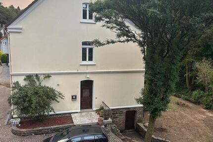 Wohnung Wiehl - 4 Zimmer, 130 m&sup2;, 1.450&euro; | Angebot:25538771