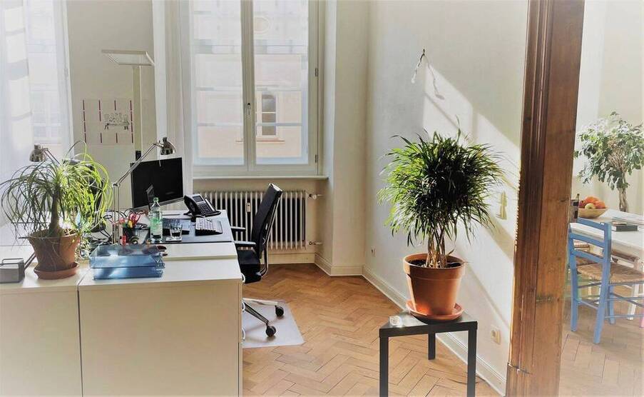 Arbeitsplätze in schönem Jugendstil-Büro im Herzen der Altstadt - All-in-Miete
