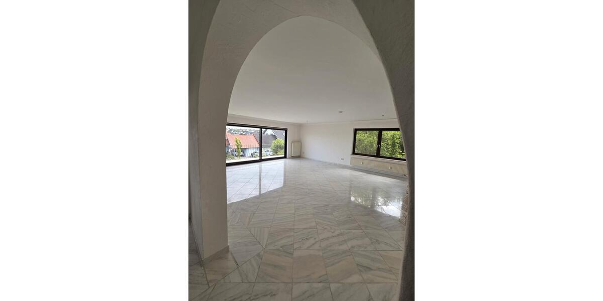 Erdgeschoßwohnung Waldbrunn - 3 Zimmer, 110 m&sup2;, 980&euro; | Angebot:26638633
