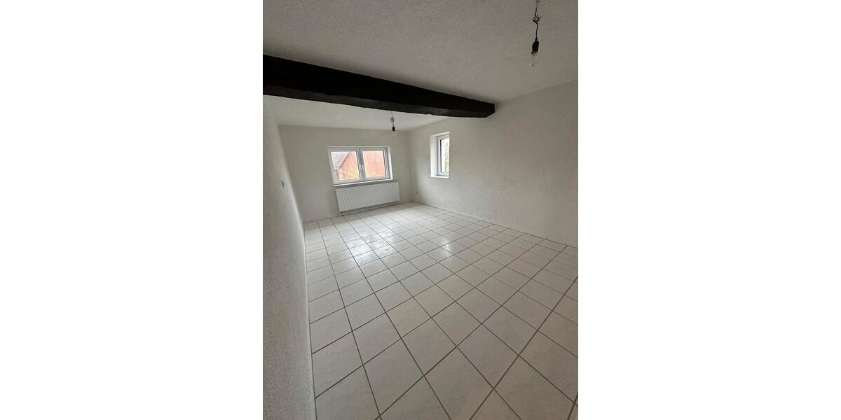 Etagenwohnung Feldatal - 2 Zimmer, 68 m&sup2;, 500&euro; | Angebot:26505409