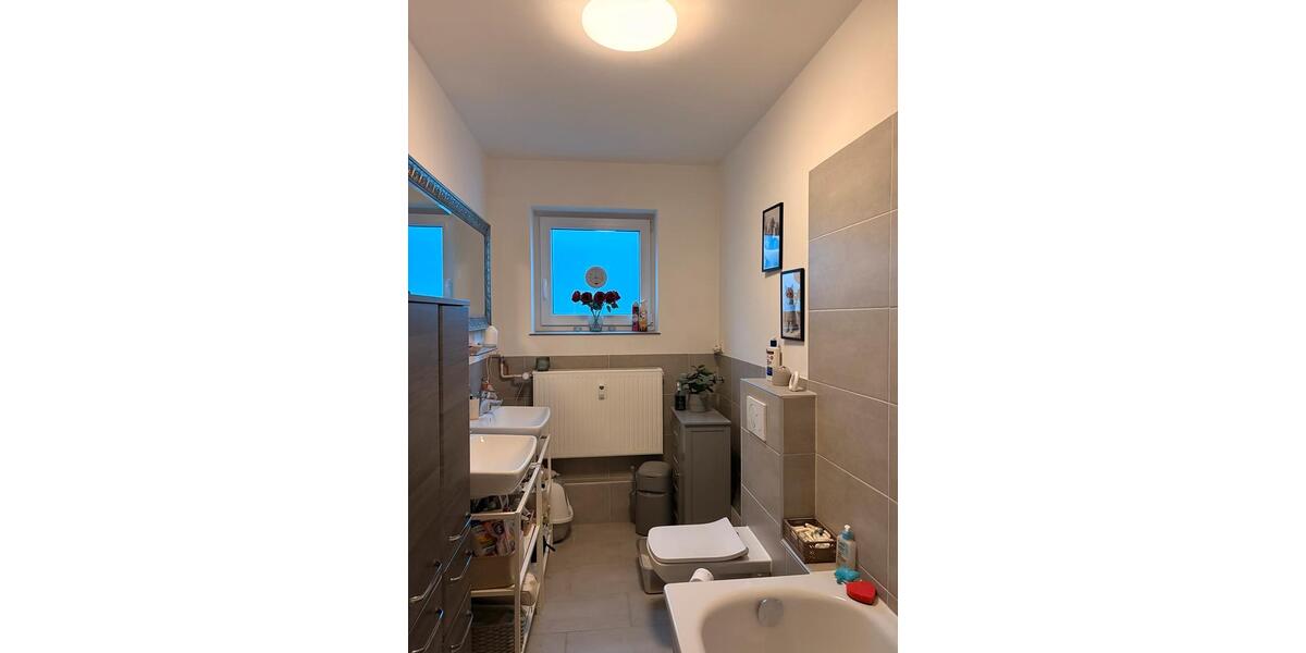 Etagenwohnung Kassel - 3 Zimmer, 89 m&sup2;, 850&euro; | Angebot:25055622