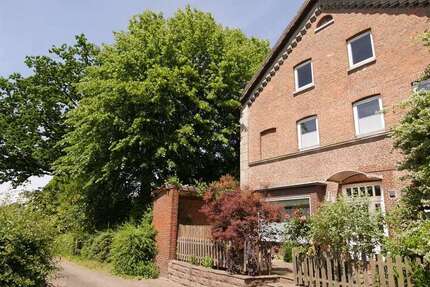 Wohnung zum Mieten in Groß Nordende 1.100 € 136 m² 4 zimmer