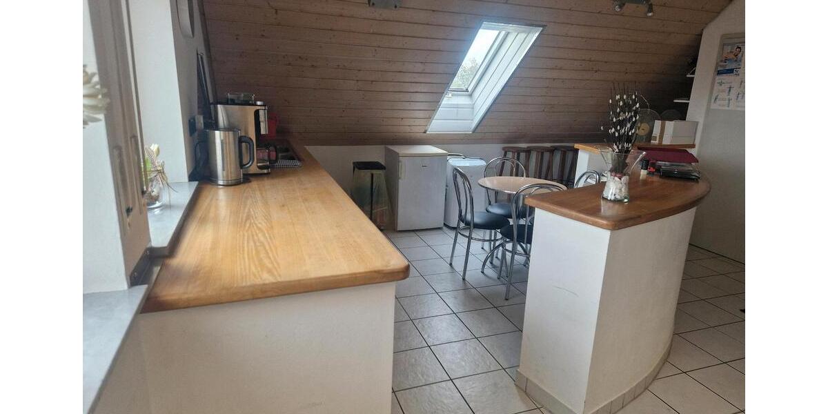 Gewerbeobjekt Kolitzheim - 695&euro; | Angebot:23002886