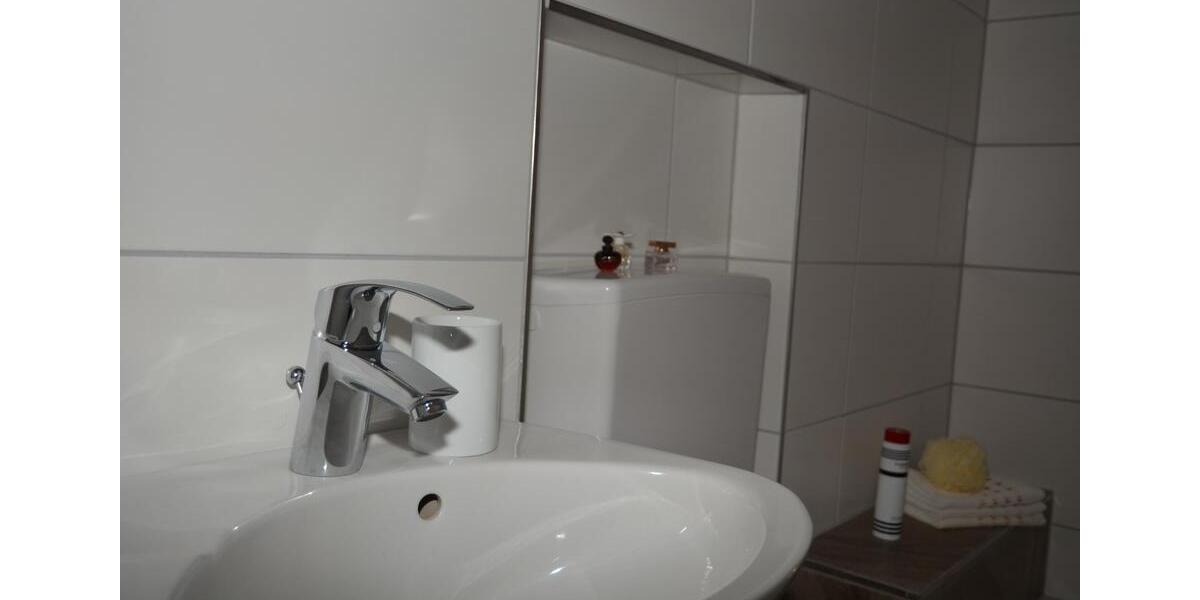 Wohnen auf Zeit Hüllhorst - 1 Zimmer, 20 m&sup2;, 350&euro; | Angebot:25618491