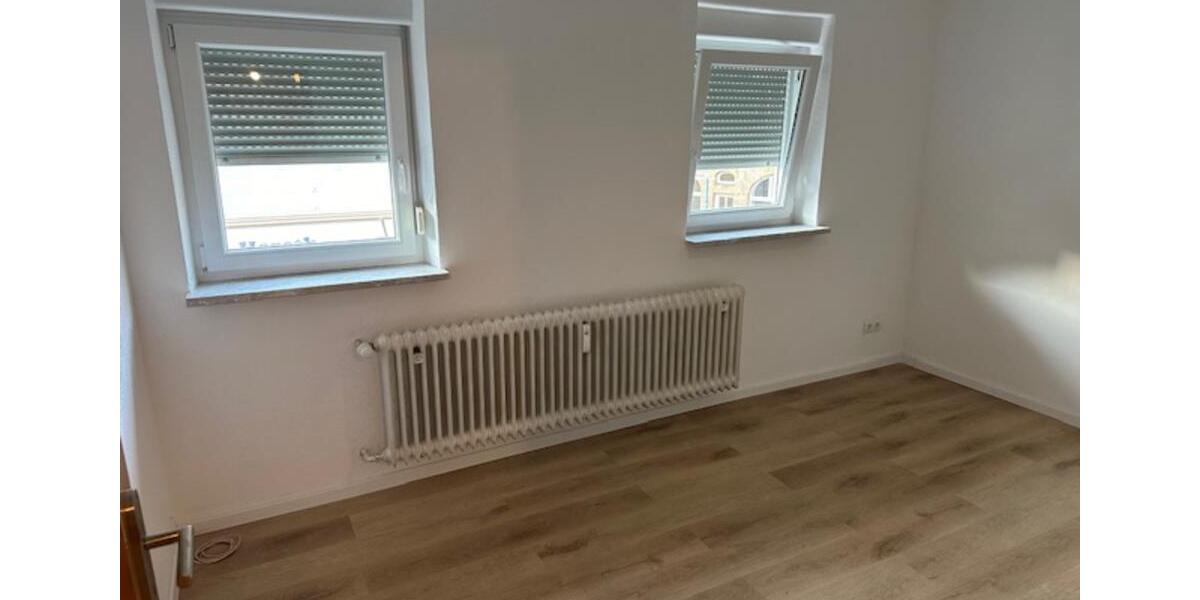 Etagenwohnung Lichtenfels - 4 Zimmer, 100 m&sup2;, 950&euro; | Angebot:24980478