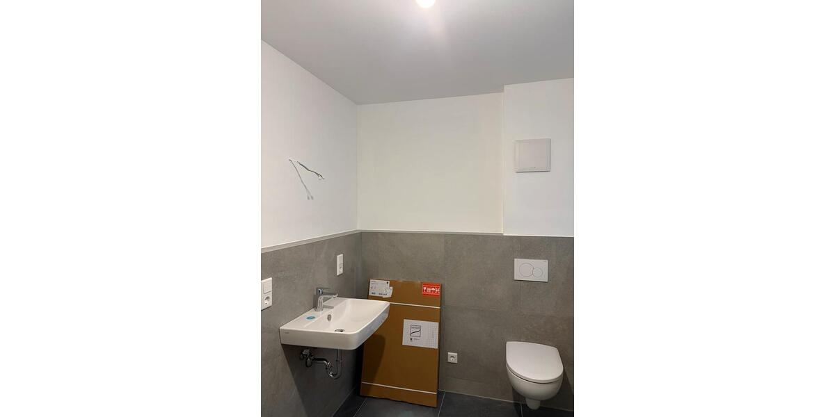 Erdgeschoßwohnung Bad Wünnenberg - 2.5 Zimmer, 81 m&sup2;, 743&euro; | Angebot:24869997